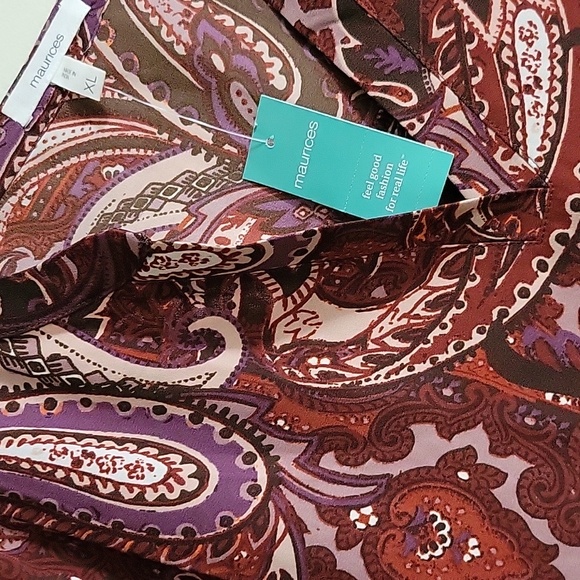 Paisley Top - NWT - Picture 2 of 5